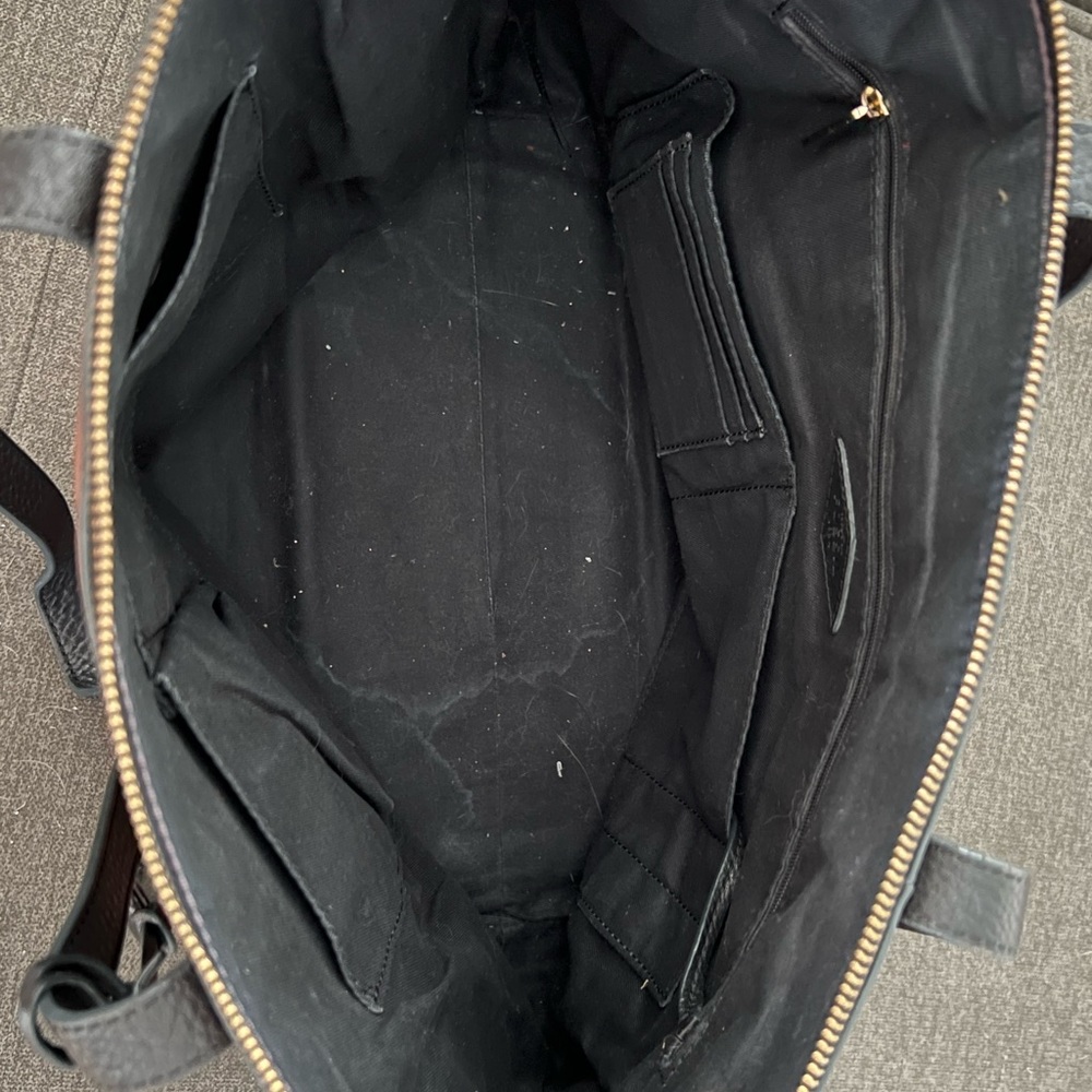 Fossil Tote - image 5